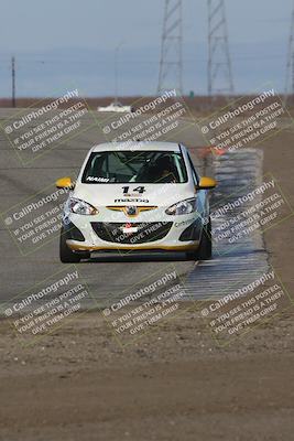 media/Jan-14-2024-CalClub SCCA (Sun) [[2b2dc9dce5]]/Group 6/Outside Grapevine/